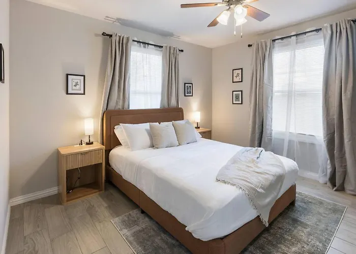 Cozy 3br Near Downtown Fw Sleeps 8 Ferienhaus *