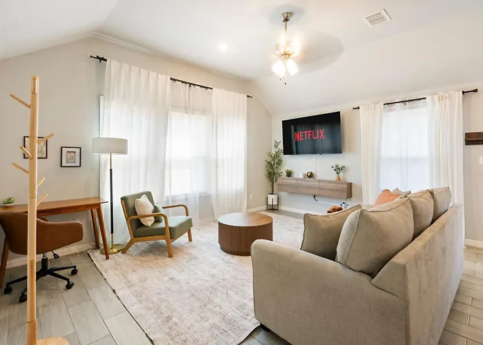 Cozy 3br Near Downtown Fw Sleeps 8 Ferienhaus *
