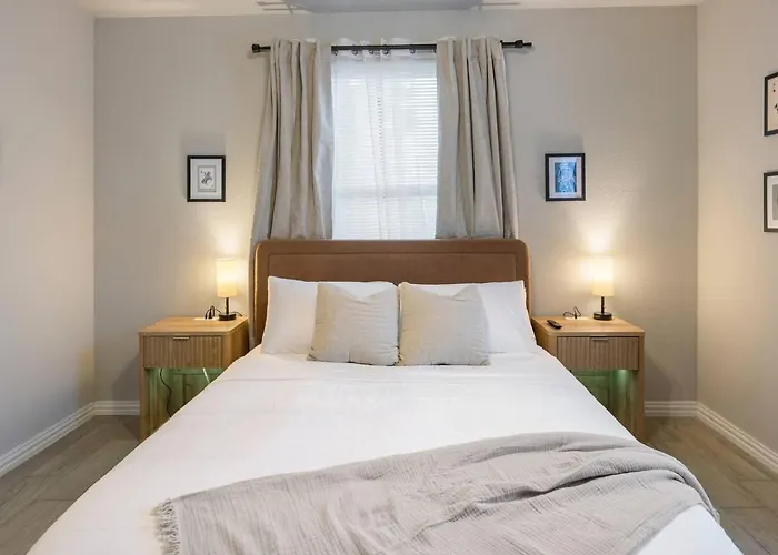 Cozy 3br Near Downtown Fw Sleeps 8 * Fort Worth